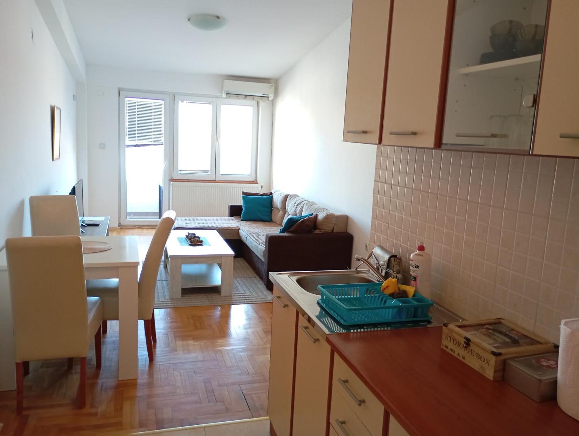 Ballet Apartament Skopje Ngoại thất bức ảnh